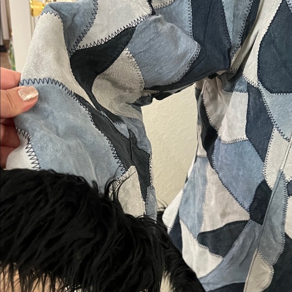 Vintage Black and Blue Women's Teddy Jacket Genuine Leather - Picture 5 of 12